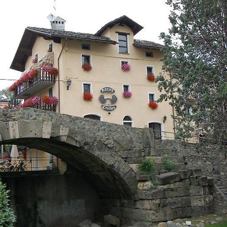 Hotel Cecchin Aosta Dış mekan fotoğraf