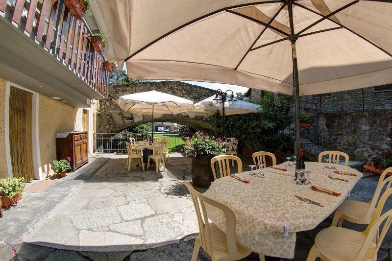Hotel Cecchin Aosta Dış mekan fotoğraf