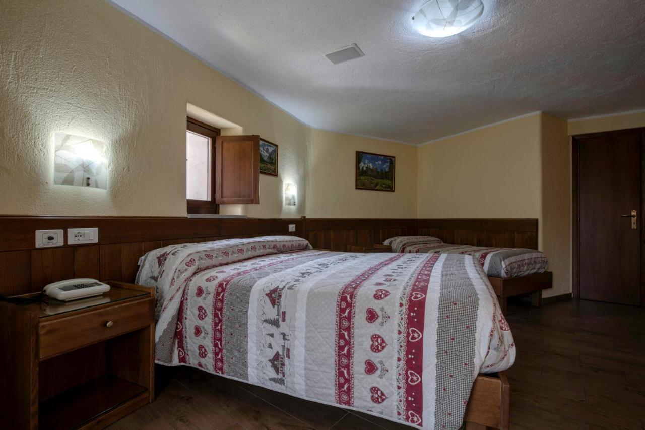 Hotel Cecchin Aosta Dış mekan fotoğraf